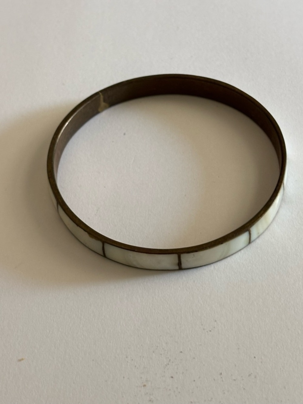 White mop Inlay Brass Bangle Bracelet